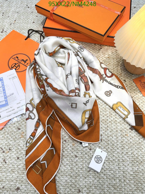 Hermes-Scarf Code: NM4248 $: 95USD