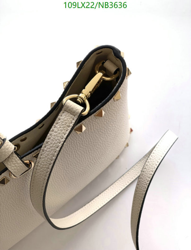 Valentino-Bag-4A Quality Code: NB3636 $: 109USD