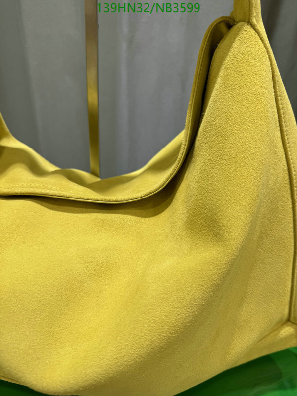 BV-Bag-4A Quality Code: NB3599 $: 139USD