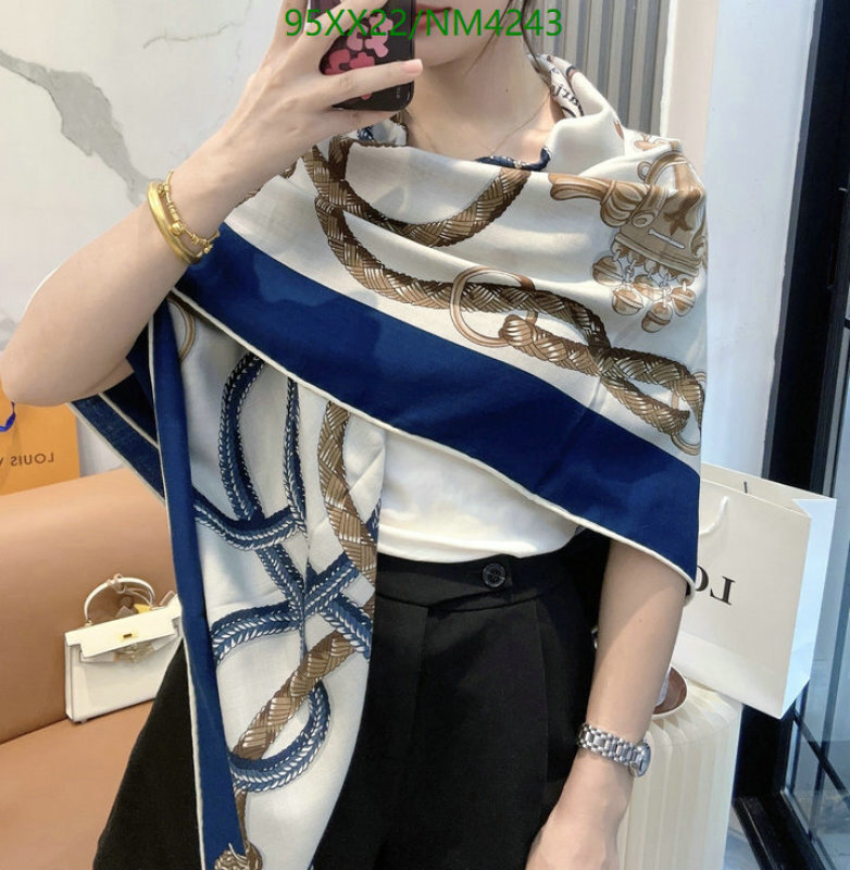 Hermes-Scarf Code: NM4243 $: 95USD