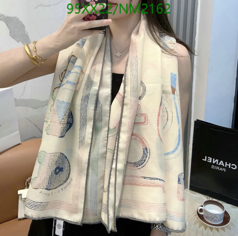 Hermes-Scarf Code: NM2162 $: 95USD