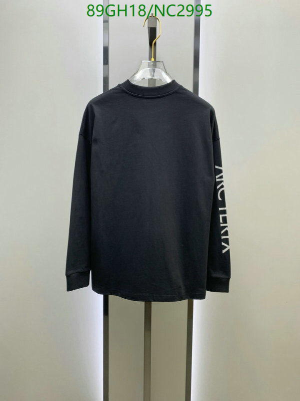 MIUMIU-Clothing Code: NC2995 $: 89USD