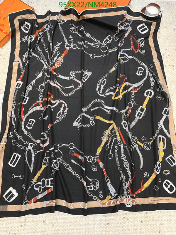 Hermes-Scarf Code: NM4248 $: 95USD