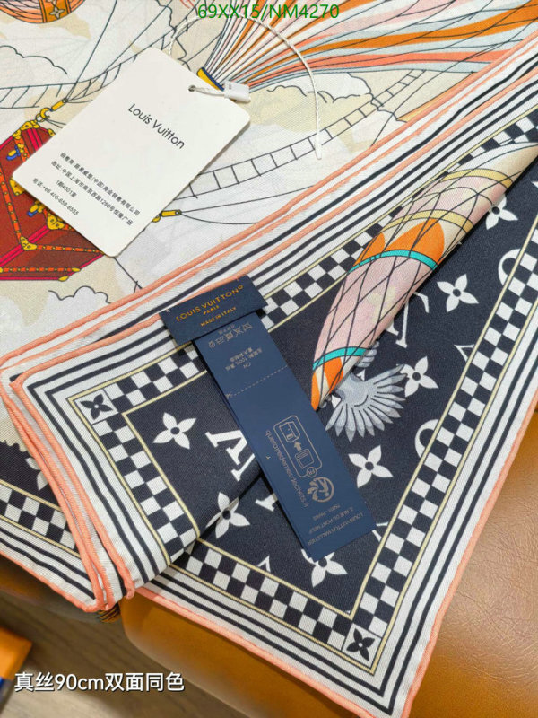 LV-Scarf Code: NM4270 $: 69USD