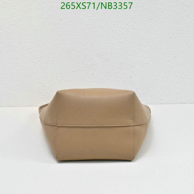 The Row-Bag-Mirror Quality Code: NB3357