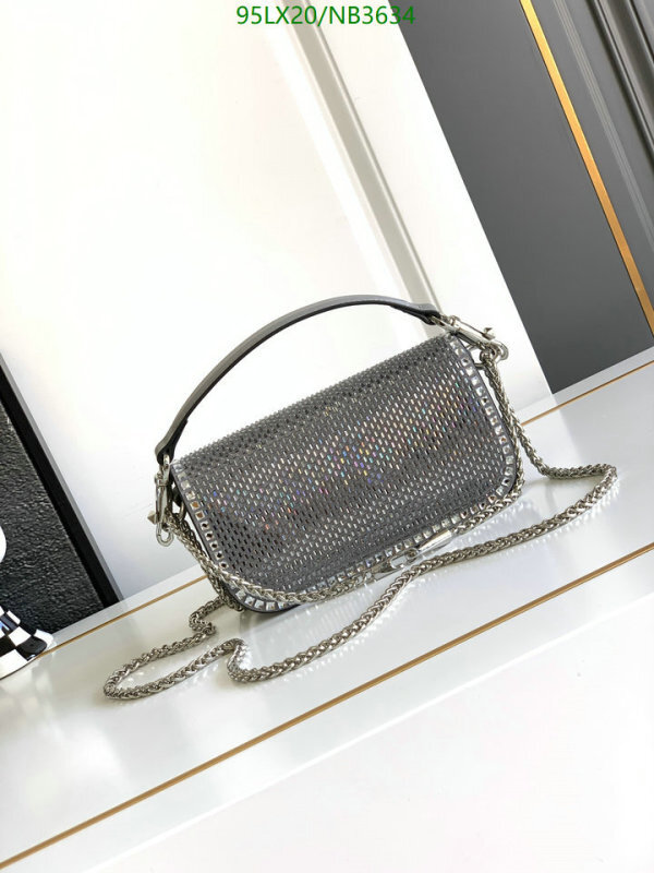 Valentino-Bag-4A Quality Code: NB3634 $: 95USD