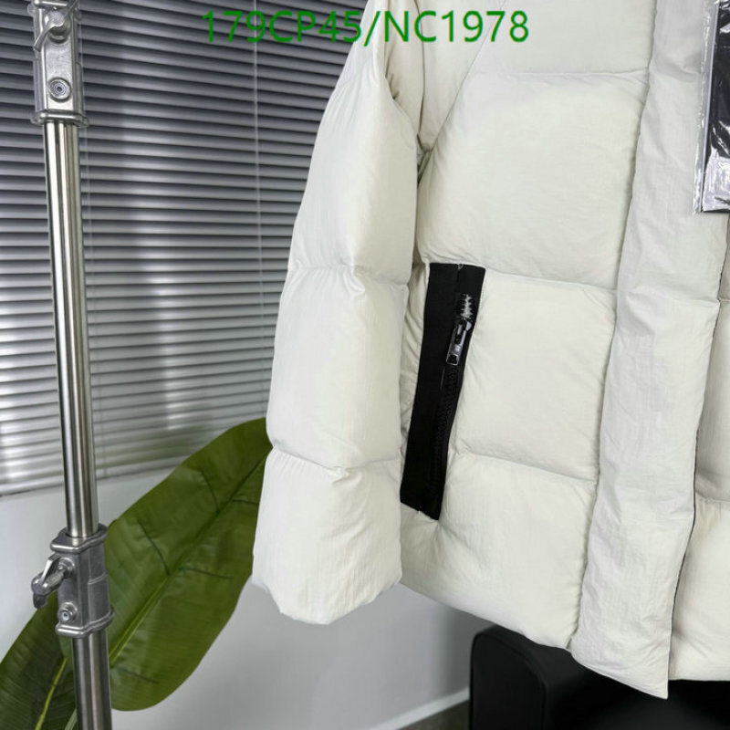 Canada Goose-Down jacket Women Code: NC1978 $: 179USD