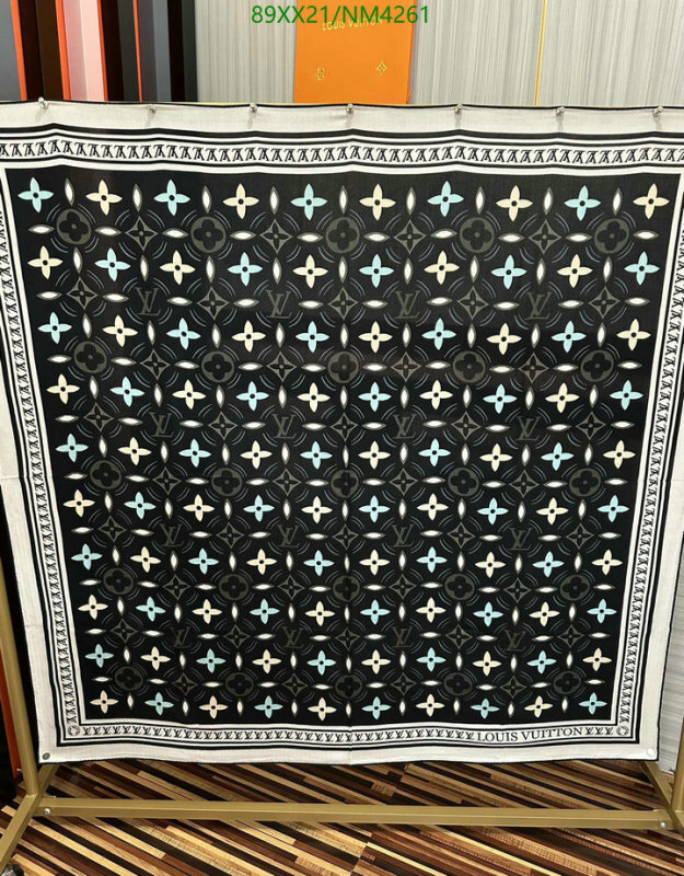 LV-Scarf Code: NM4261 $: 89USD