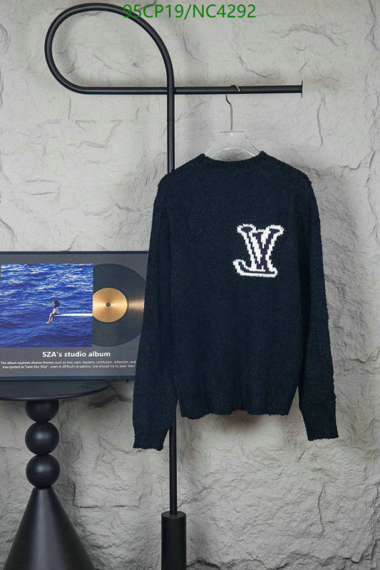 LV-Clothing Code: NC4292 $: 95USD