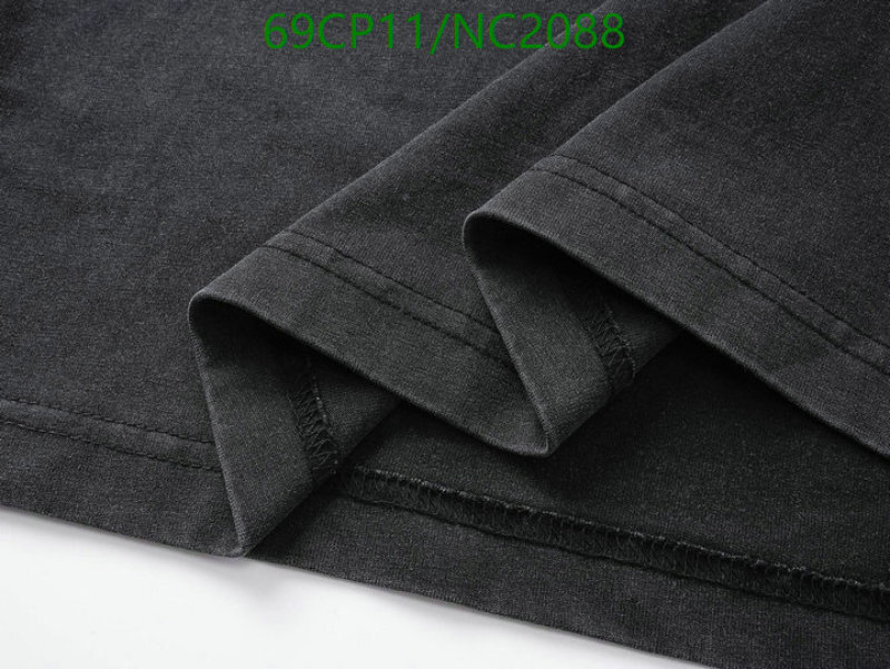 Balenciaga-Clothing Code: NC2088 $: 69USD
