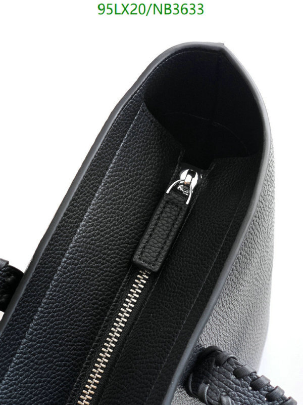 Valentino-Bag-4A Quality Code: NB3633 $: 95USD