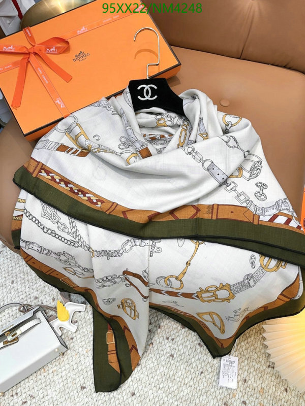 Hermes-Scarf Code: NM4248 $: 95USD