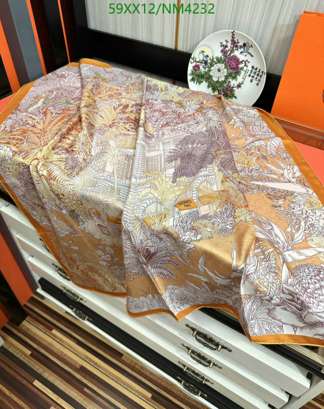 Hermes-Scarf Code: NM4232 $: 59USD