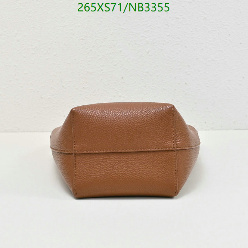 The Row-Bag-Mirror Quality Code: NB3355