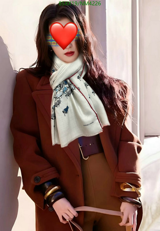 Hermes-Scarf Code: NM4226 $: 85USD