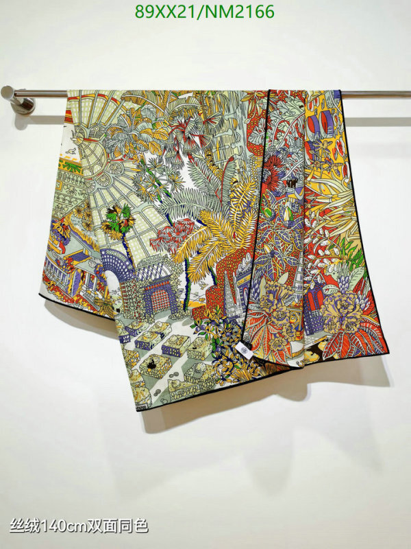 Hermes-Scarf Code: NM2166 $: 89USD