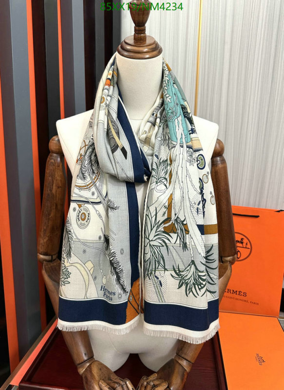 Hermes-Scarf Code: NM4234 $: 85USD