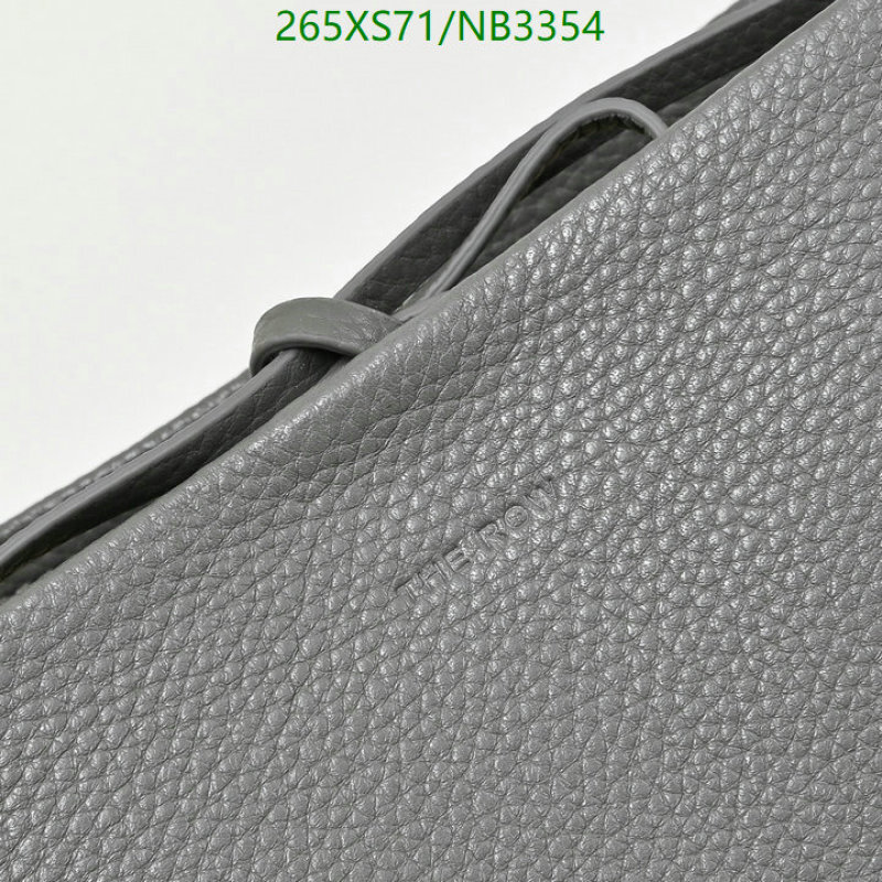 The Row-Bag-Mirror Quality Code: NB3354