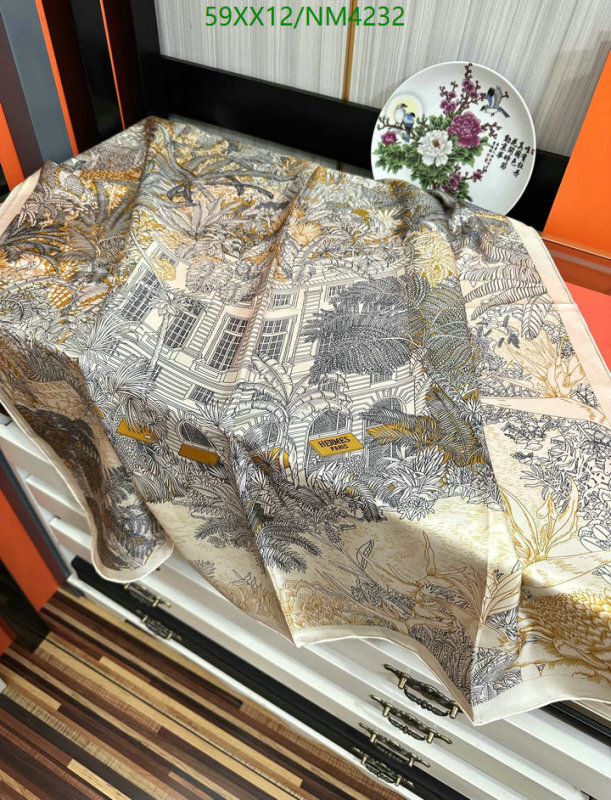 Hermes-Scarf Code: NM4232 $: 59USD