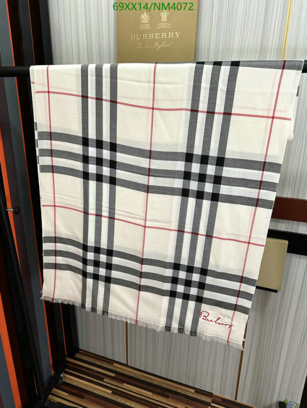Burberry-Scarf Code: NM4072 $: 69USD