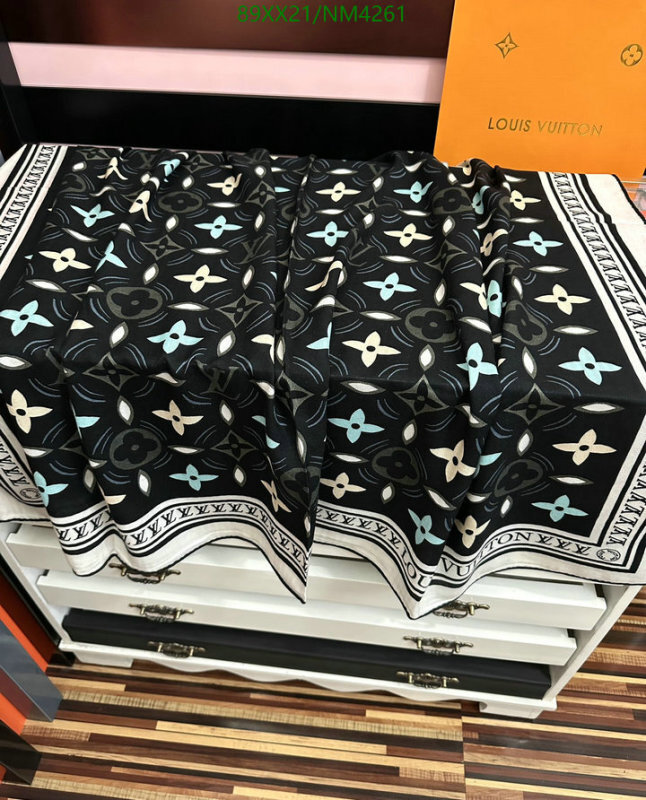 LV-Scarf Code: NM4261 $: 89USD