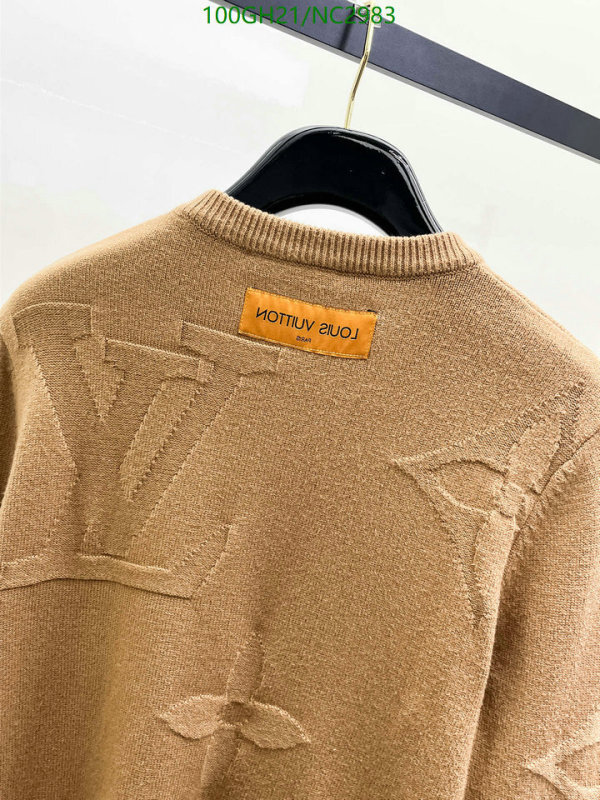 LV-Clothing Code: NC2983 $: 100USD