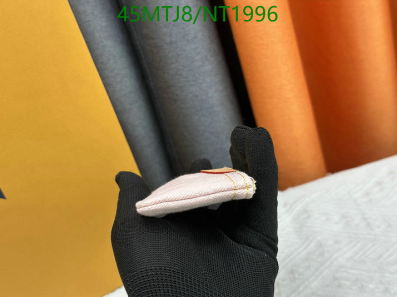 LV-Wallet-4A Quality Code: NT1996 $: 45USD