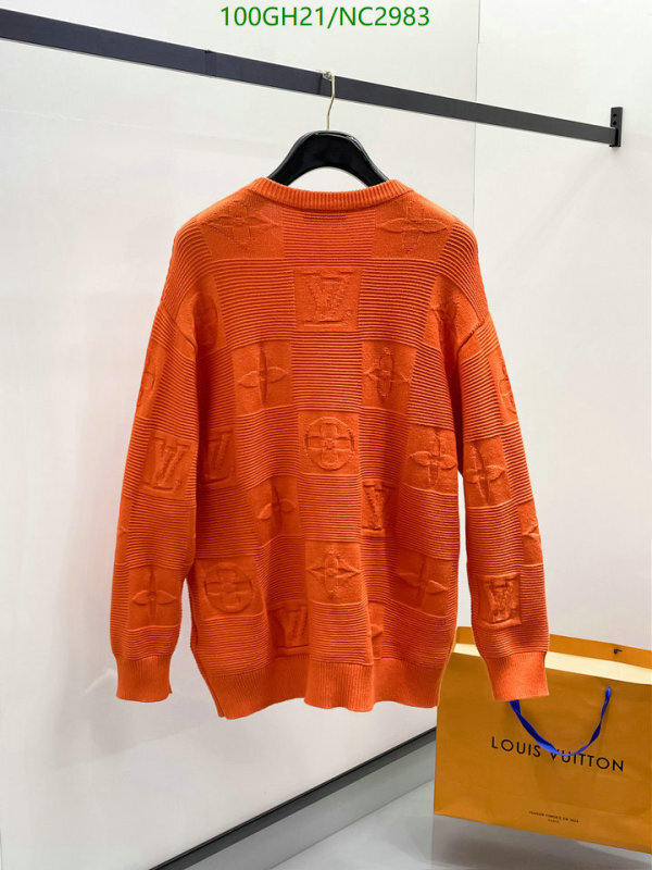 LV-Clothing Code: NC2983 $: 100USD