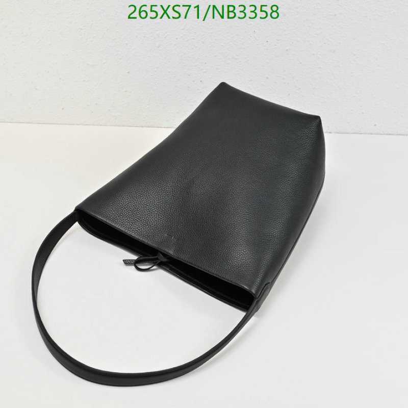 The Row-Bag-Mirror Quality Code: NB3358