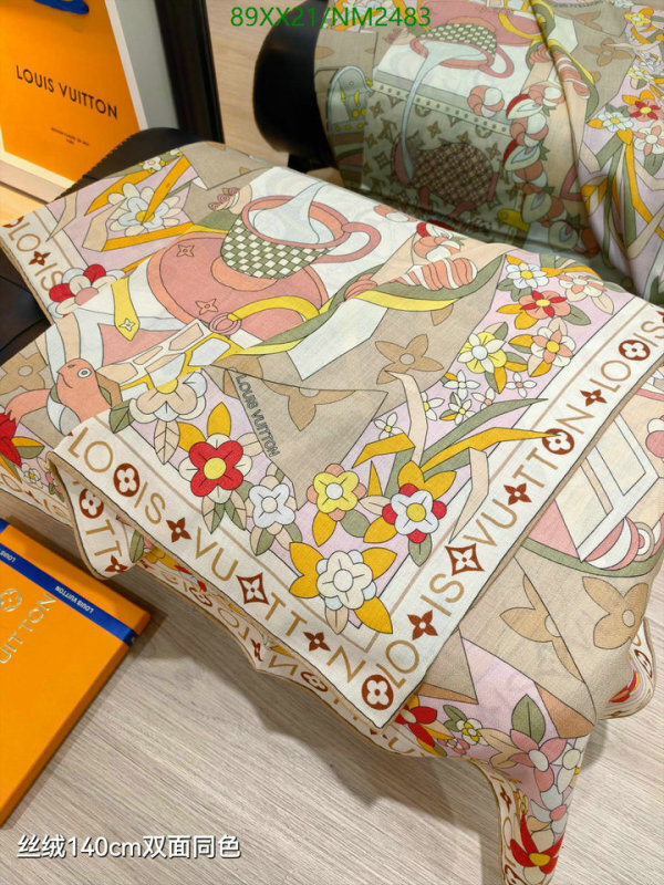 LV-Scarf Code: NM2483 $: 89USD