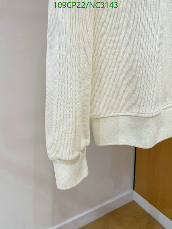 Burberry-Clothing Code: NC3143 $: 109USD