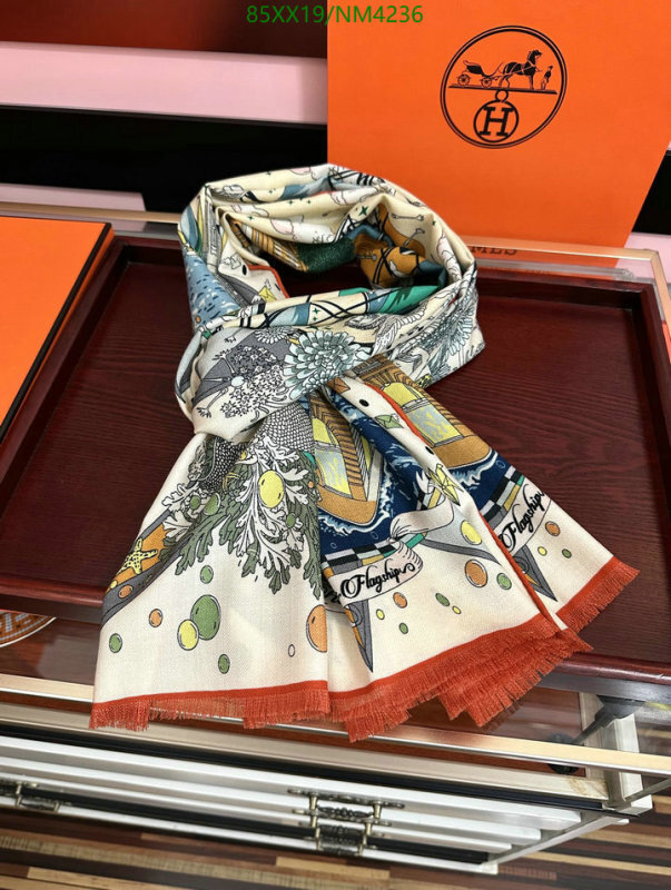 Hermes-Scarf Code: NM4236 $: 85USD