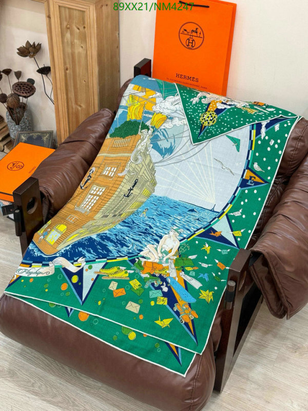 Hermes-Scarf Code: NM4247 $: 89USD