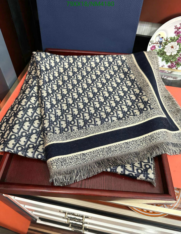 Dior-Scarf Code: NM4180 $: 79USD
