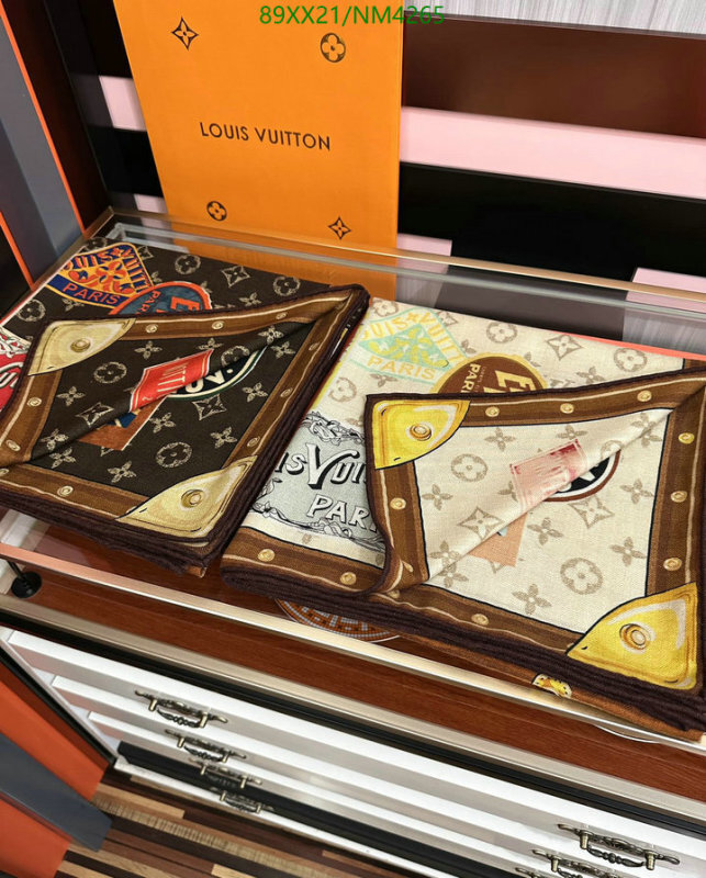 LV-Scarf Code: NM4265 $: 89USD