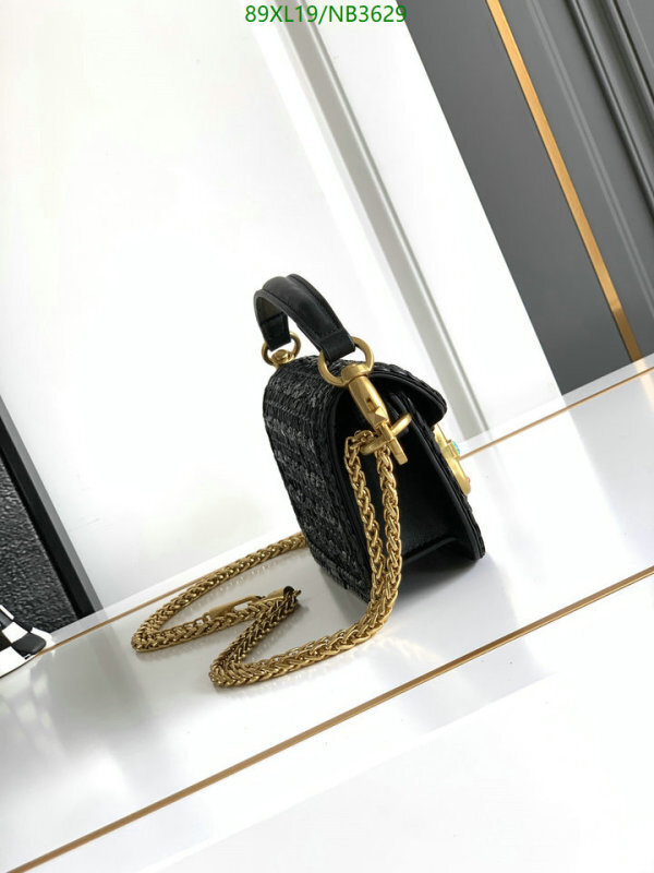 Valentino-Bag-4A Quality Code: NB3629 $: 89USD