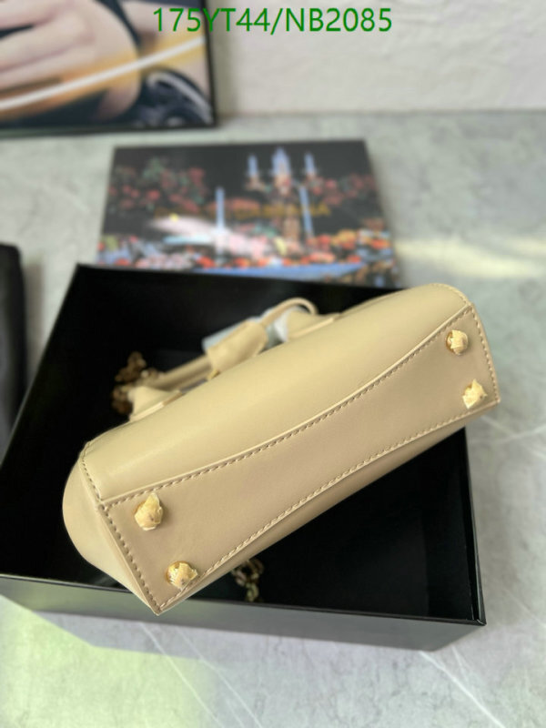 D&G-Bag-Mirror Quality Code: NB2085 $: 175USD
