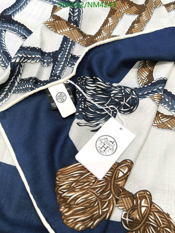 Hermes-Scarf Code: NM4243 $: 95USD