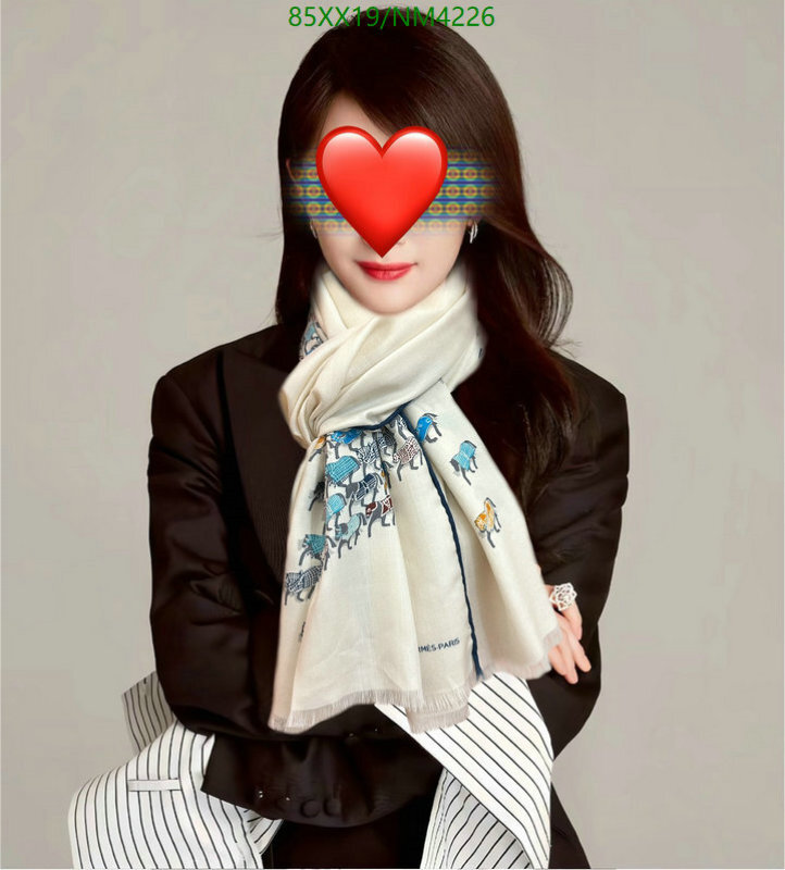 Hermes-Scarf Code: NM4226 $: 85USD