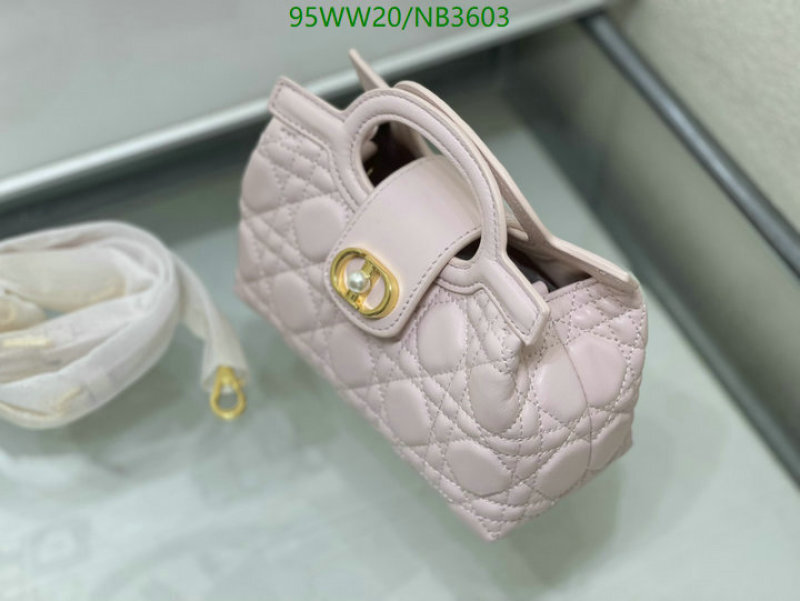 Dior-Bag-4A Quality Code: NB3603 $: 95USD