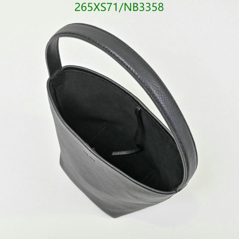 The Row-Bag-Mirror Quality Code: NB3358