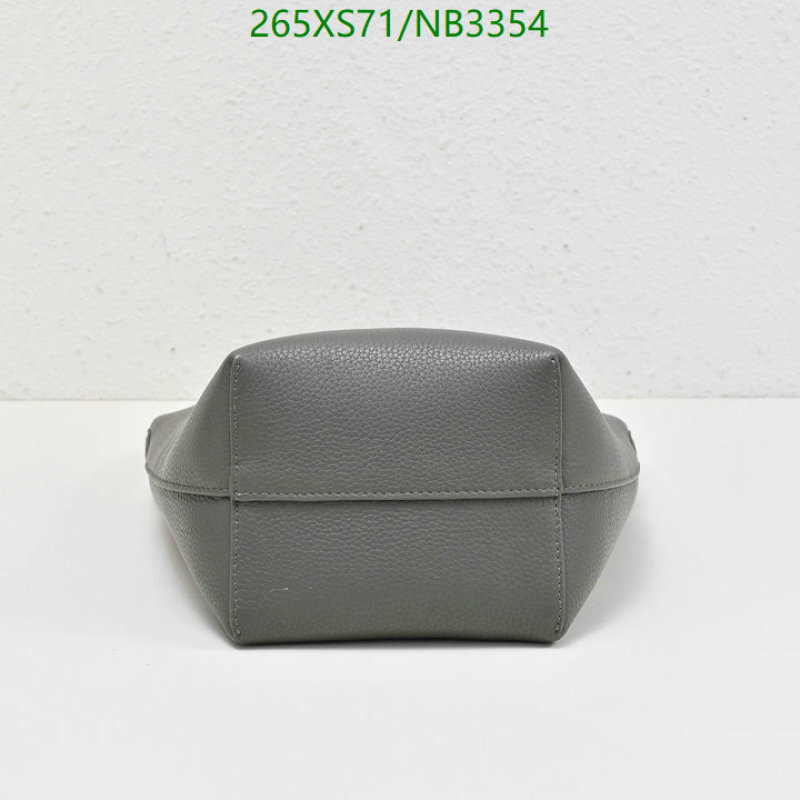 The Row-Bag-Mirror Quality Code: NB3354
