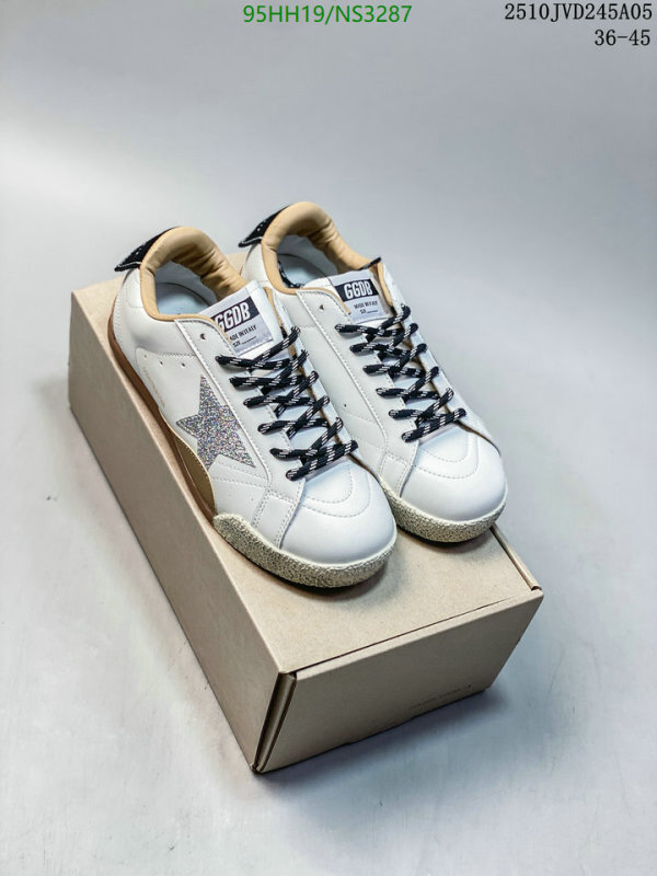 Golden Goose-Men shoes Code: NS3287 $: 95USD