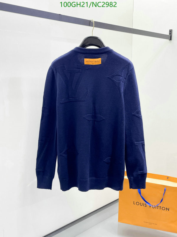 LV-Clothing Code: NC2982 $: 100USD