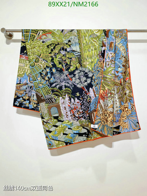 Hermes-Scarf Code: NM2166 $: 89USD
