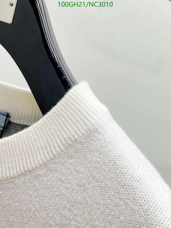 Prada-Clothing Code: NC3010 $: 100USD