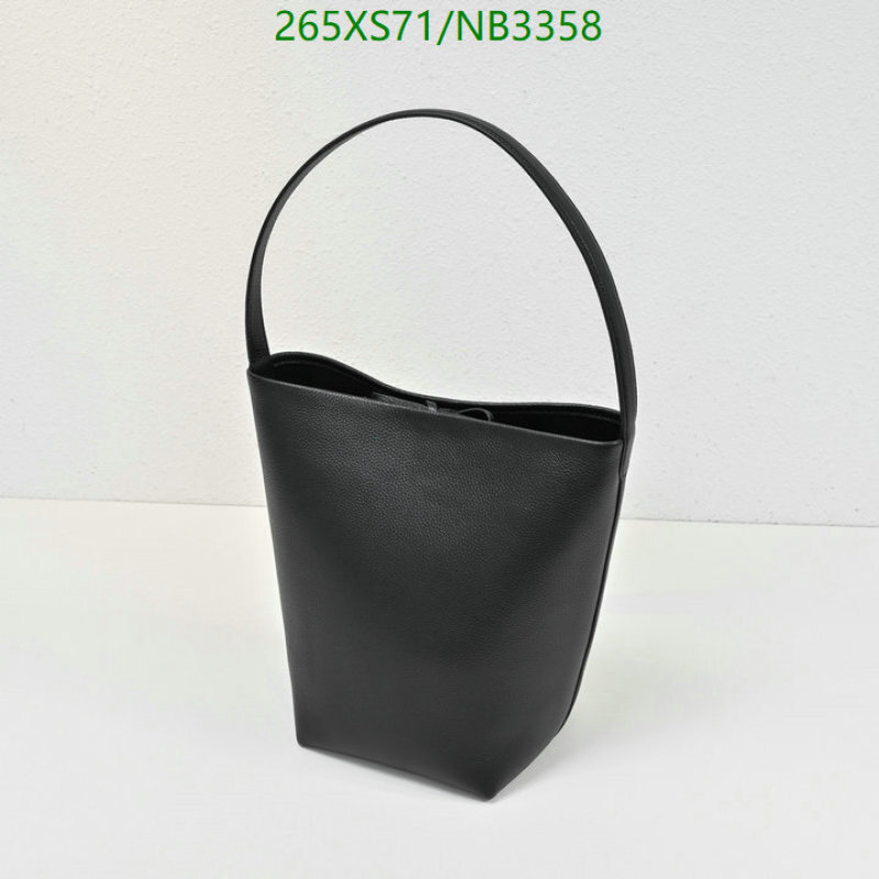 The Row-Bag-Mirror Quality Code: NB3358