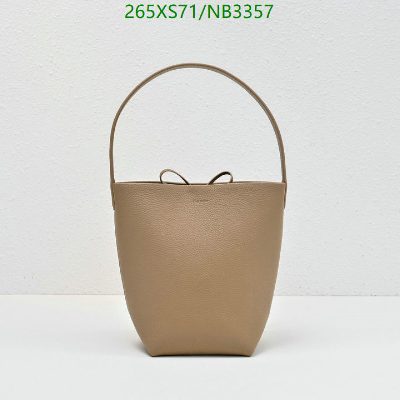 The Row-Bag-Mirror Quality Code: NB3357