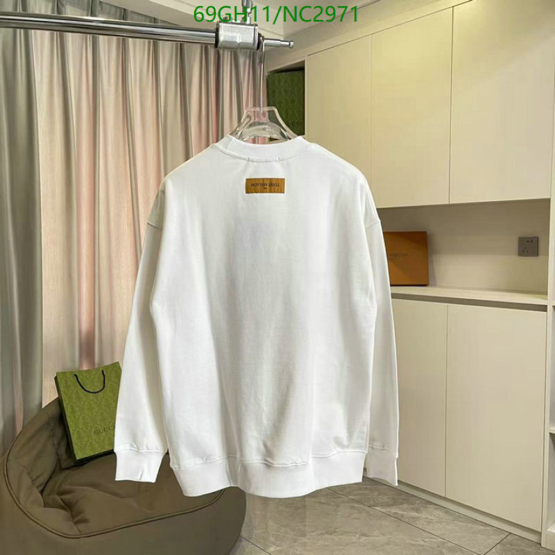LV-Clothing Code: NC2971 $: 69USD