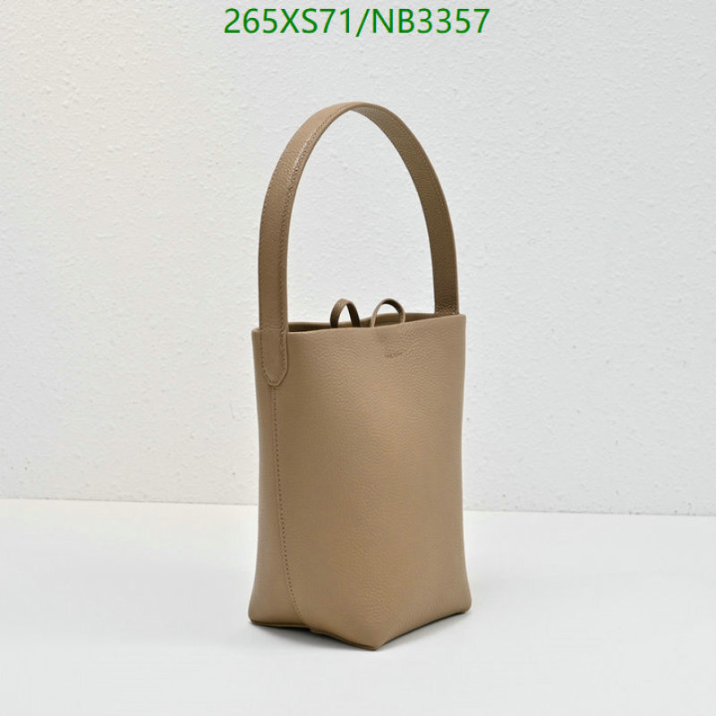 The Row-Bag-Mirror Quality Code: NB3357